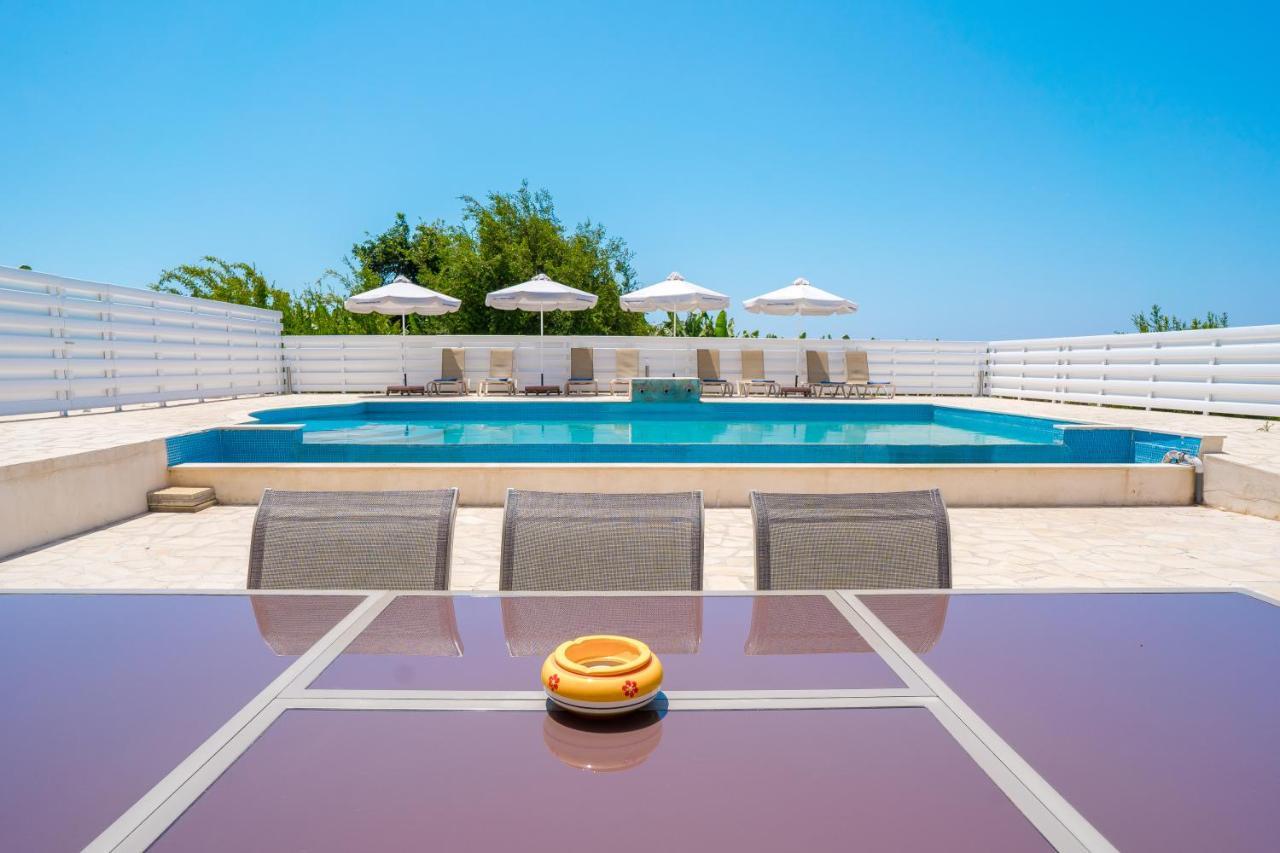 Oniros By Prestige Bookings Peyia Ngoại thất bức ảnh