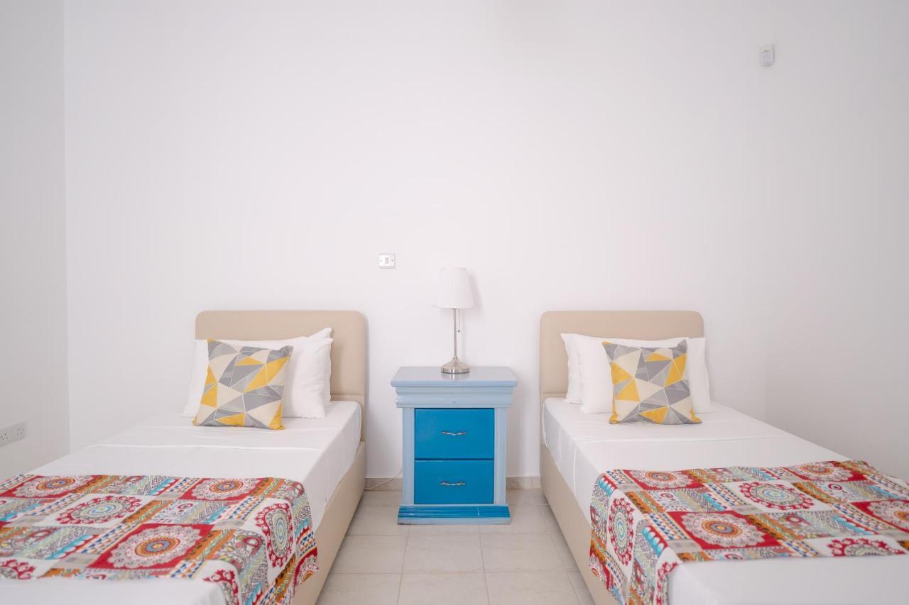 Oniros By Prestige Bookings Peyia Ngoại thất bức ảnh