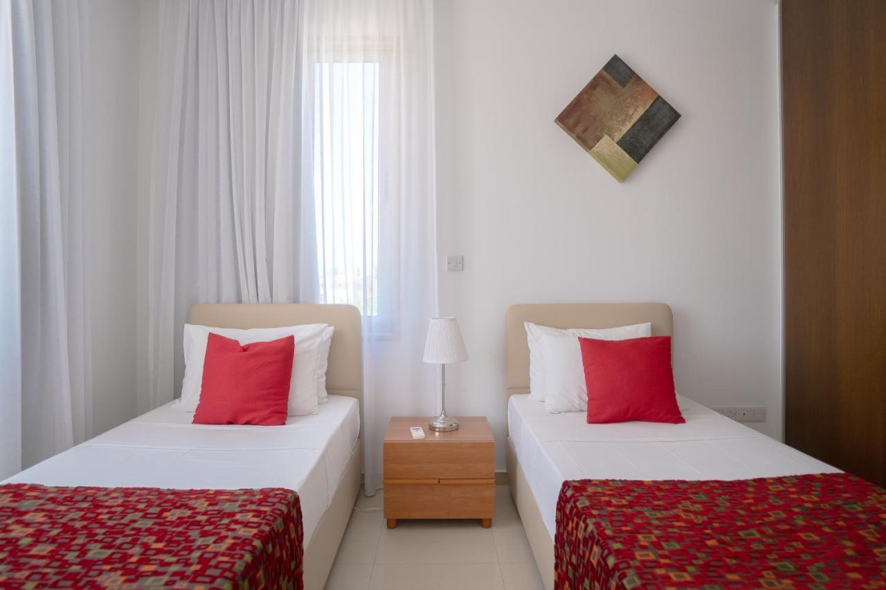Oniros By Prestige Bookings Peyia Ngoại thất bức ảnh