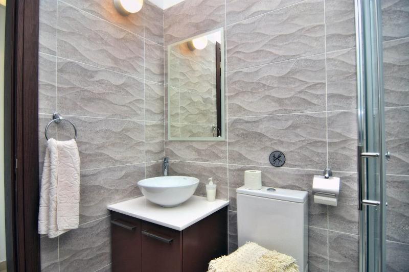Oniros By Prestige Bookings Peyia Ngoại thất bức ảnh